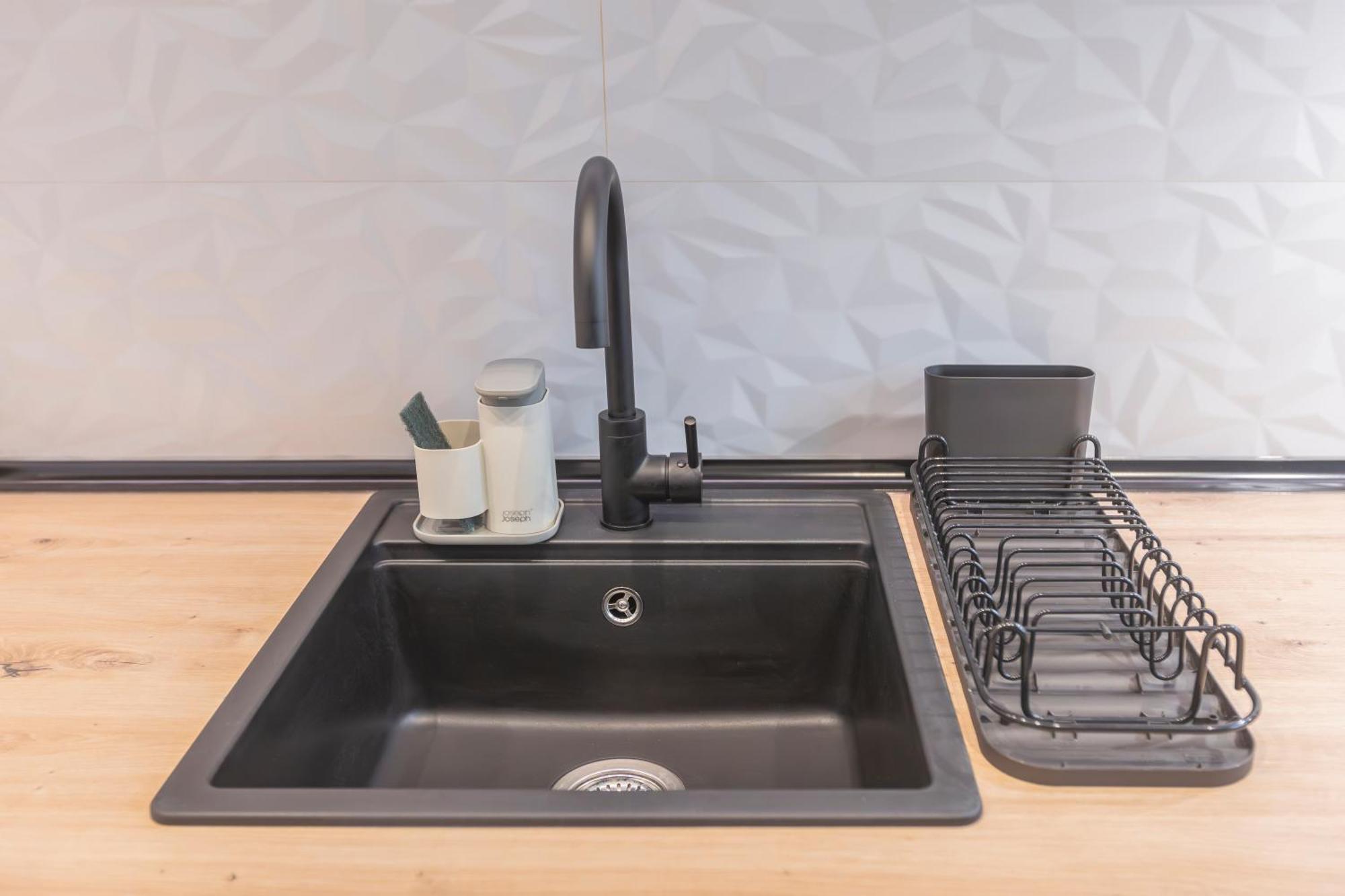 Fully Renovated Apartment In The Heart Of Fuengirola, 2 Min Walk To The Beach Экстерьер фото