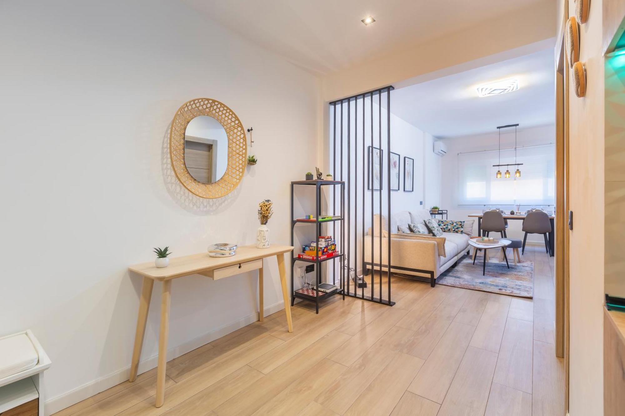 Fully Renovated Apartment In The Heart Of Fuengirola, 2 Min Walk To The Beach Экстерьер фото