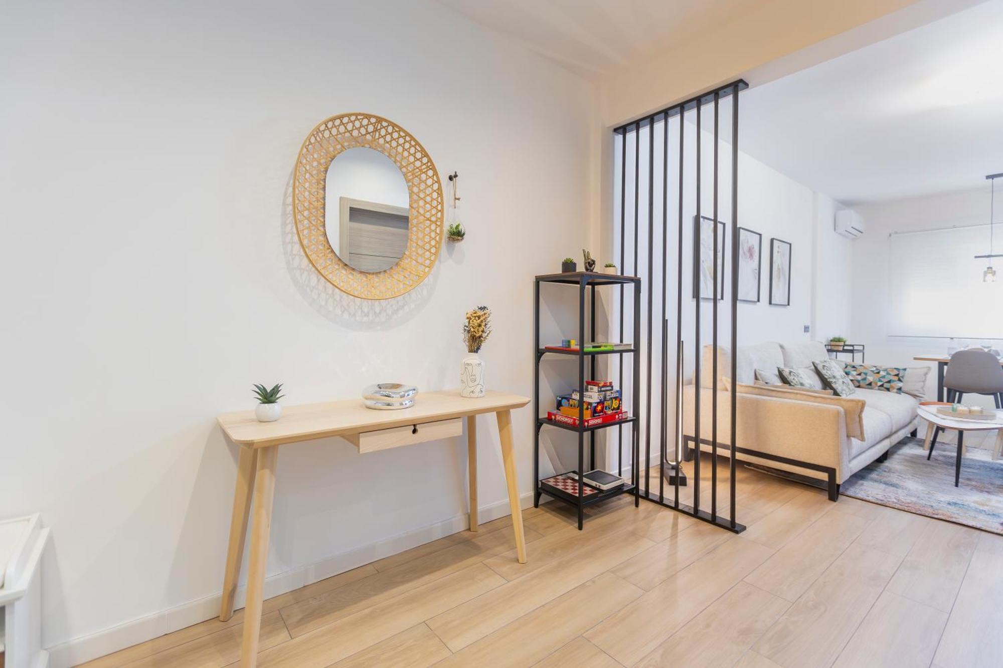 Fully Renovated Apartment In The Heart Of Fuengirola, 2 Min Walk To The Beach Экстерьер фото