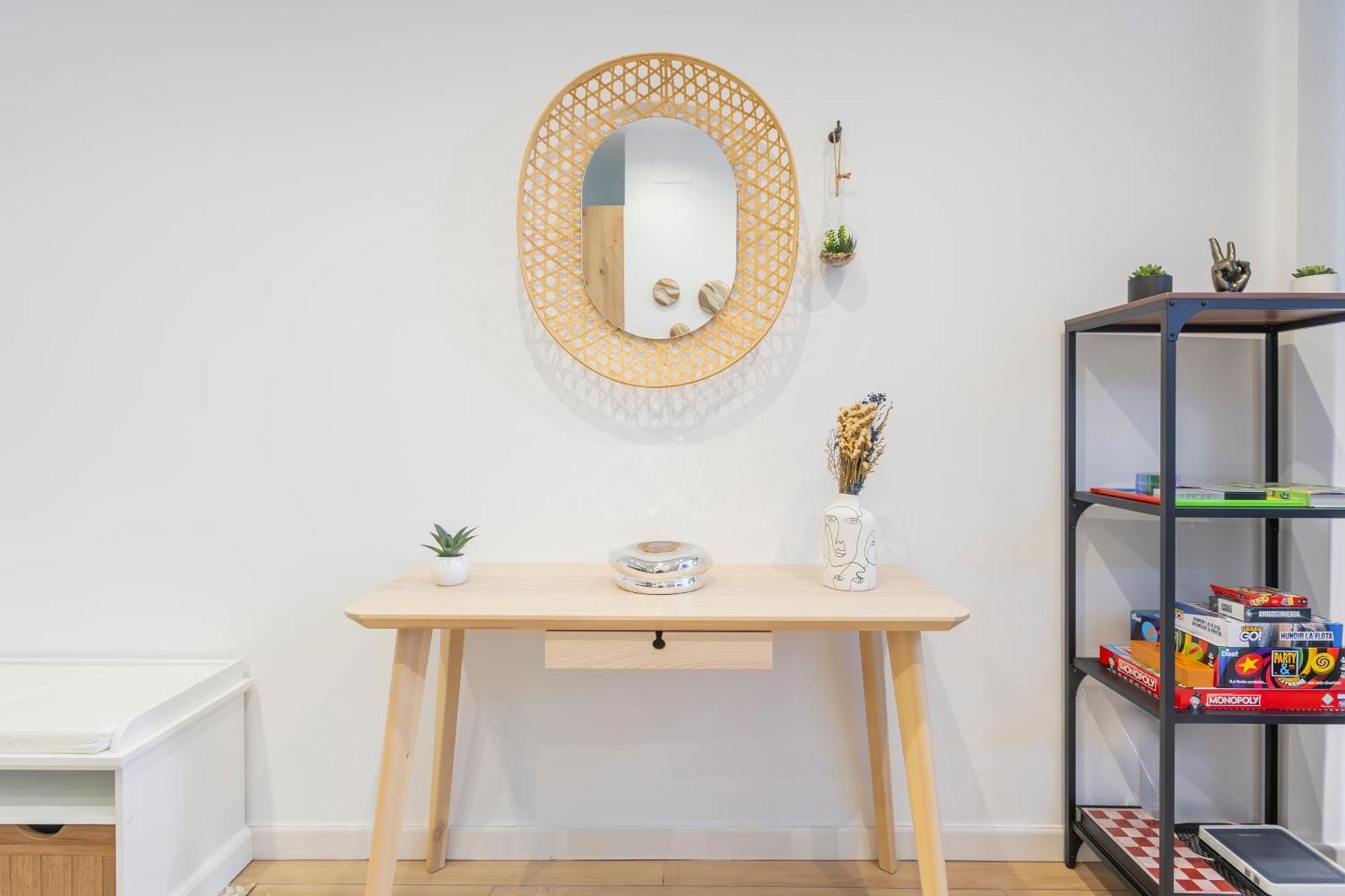 Fully Renovated Apartment In The Heart Of Fuengirola, 2 Min Walk To The Beach Экстерьер фото