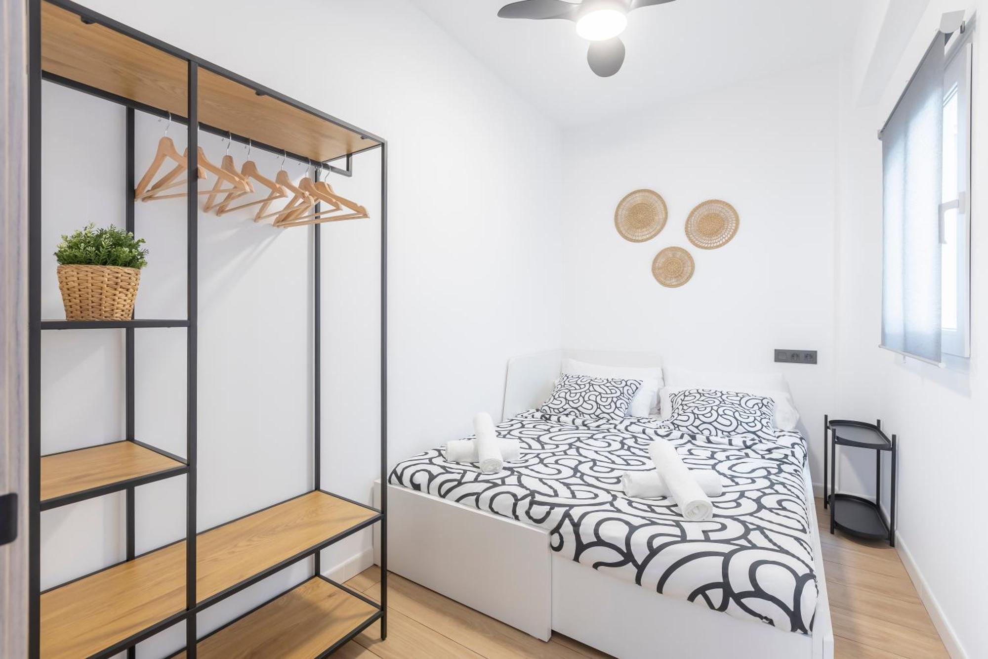 Fully Renovated Apartment In The Heart Of Fuengirola, 2 Min Walk To The Beach Экстерьер фото